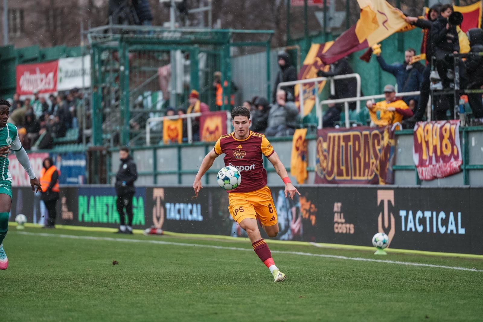 Dukla nestačila na Bohemians, derby rozhodla penalta