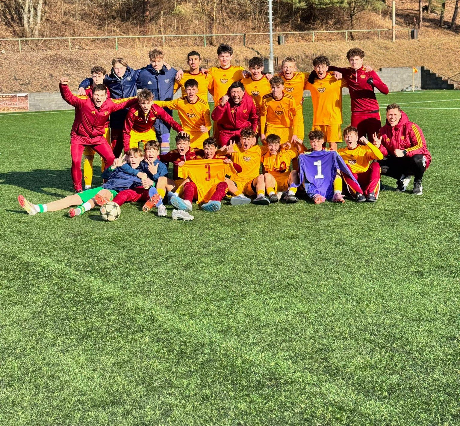 HISTORICK� MILN�K: Mlad�� dorost U16 se probojoval do fin�le Memori�lu Vlastislava Mare�ka