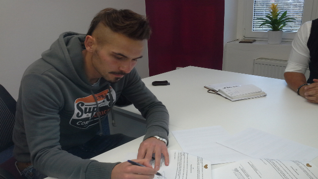 Filip Rada prodlou�il smlouvu do l�ta 2015